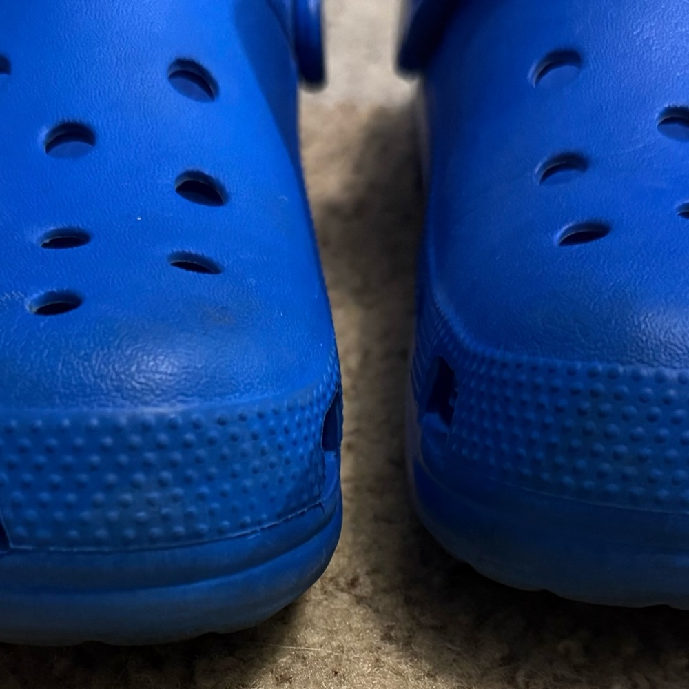 Unisex Blue Crocs - Picture 4 of 7